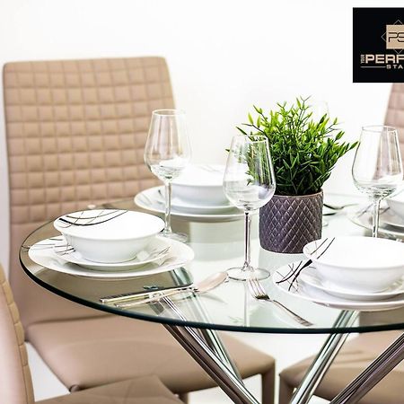 Luxe Modern Apartment By Your Perfect Stay Short Lets Birmingam Exterior foto