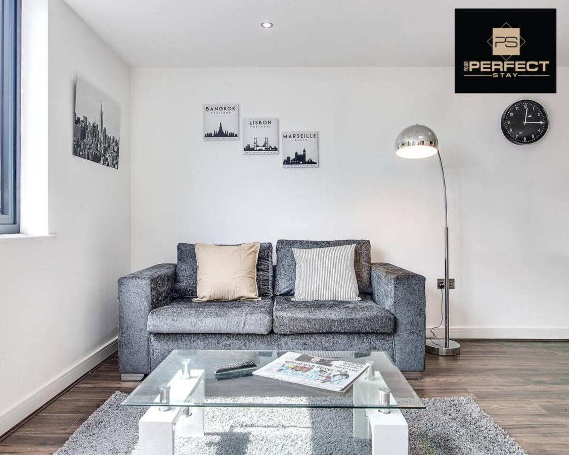 Luxe Modern Apartment By Your Perfect Stay Short Lets Birmingam Exterior foto